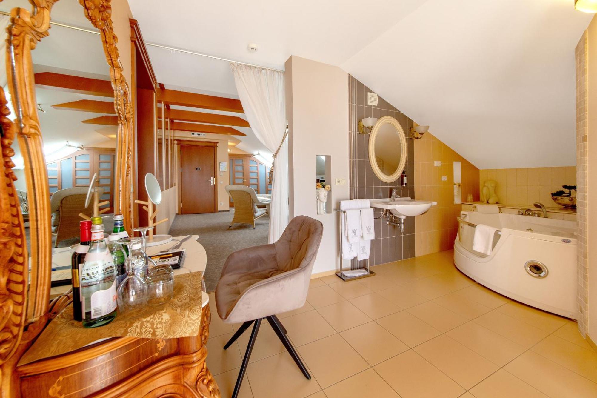 Pazaislis Park Hotel Kaunas Luaran gambar