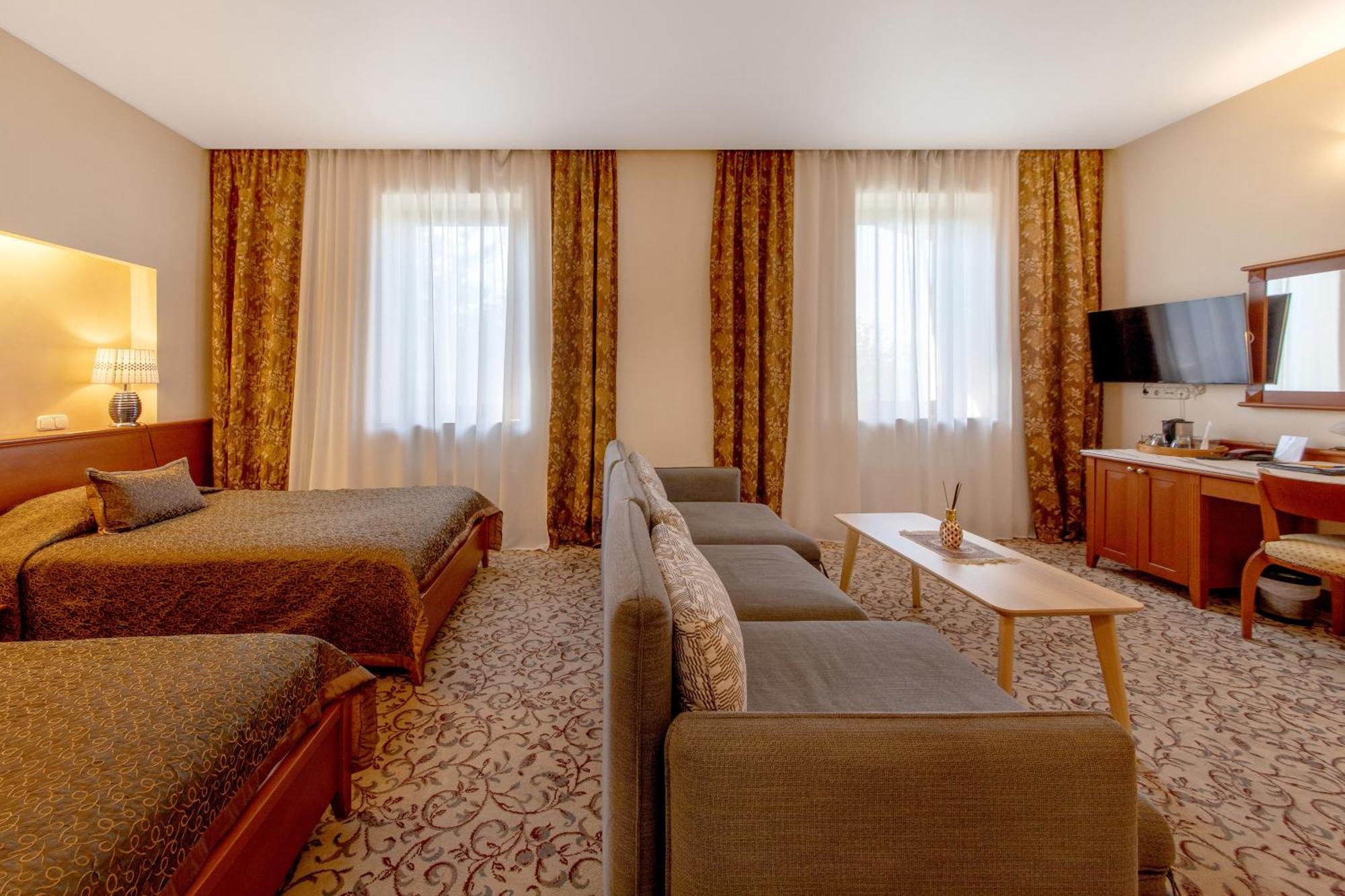 Pazaislis Park Hotel Kaunas Luaran gambar