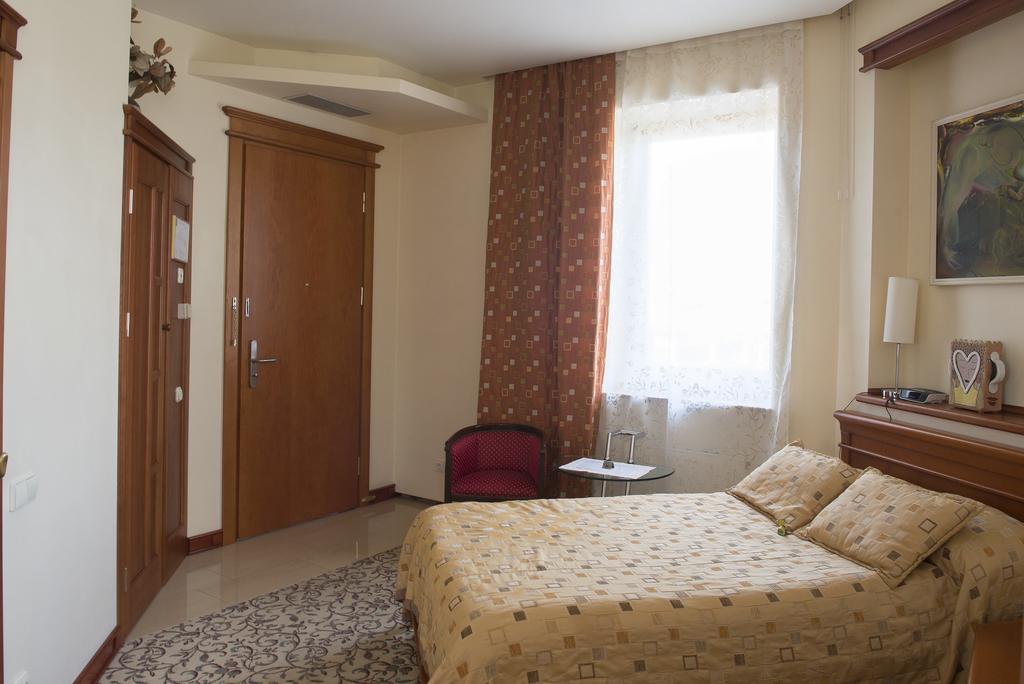 Pazaislis Park Hotel Kaunas Luaran gambar