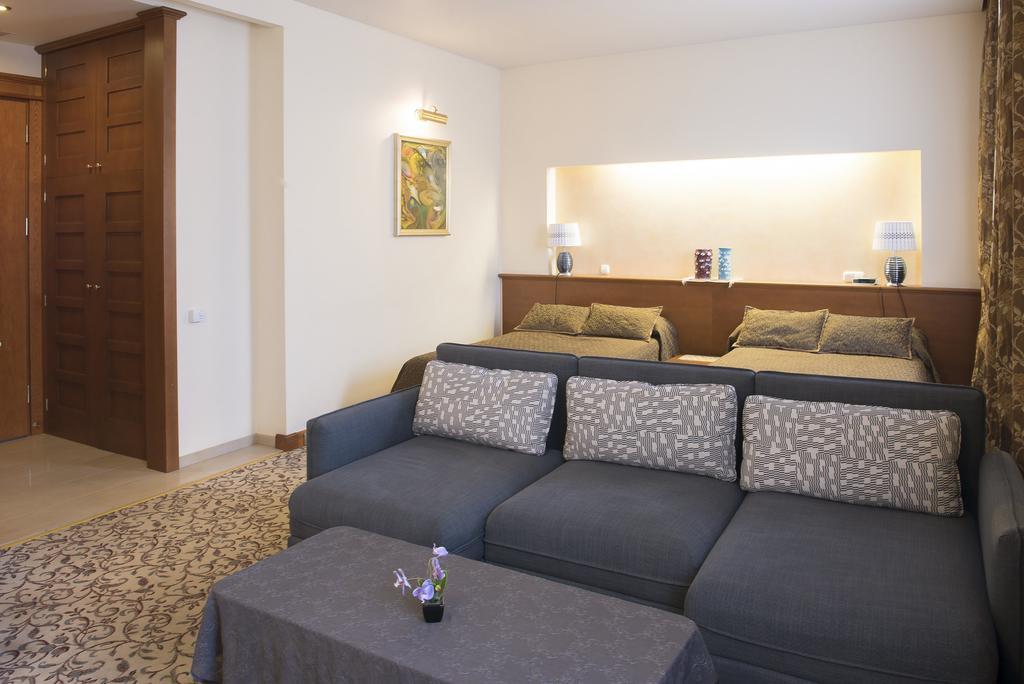 Pazaislis Park Hotel Kaunas Luaran gambar
