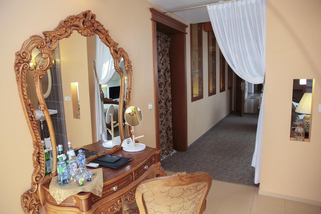 Pazaislis Park Hotel Kaunas Luaran gambar