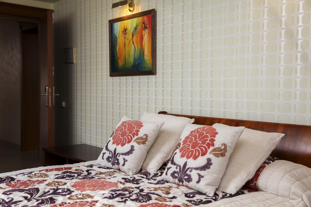 Pazaislis Park Hotel Kaunas Luaran gambar
